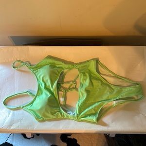 MEYEEKA Scoop neck cut out front lace up high cut monokini